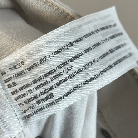 Abercrombie 90’s Straight Ultra High Rise Vegan Leather Waistband Jeans Size 20R - Picture 14 of 16